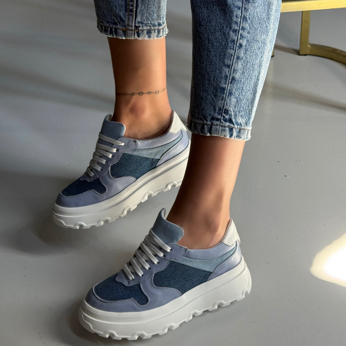 WOMEN'S SNEAKERS DENIMA