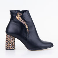 ELEGANT BOOTS TRACY BROWN