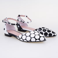 BALLET DANCERS RENIA