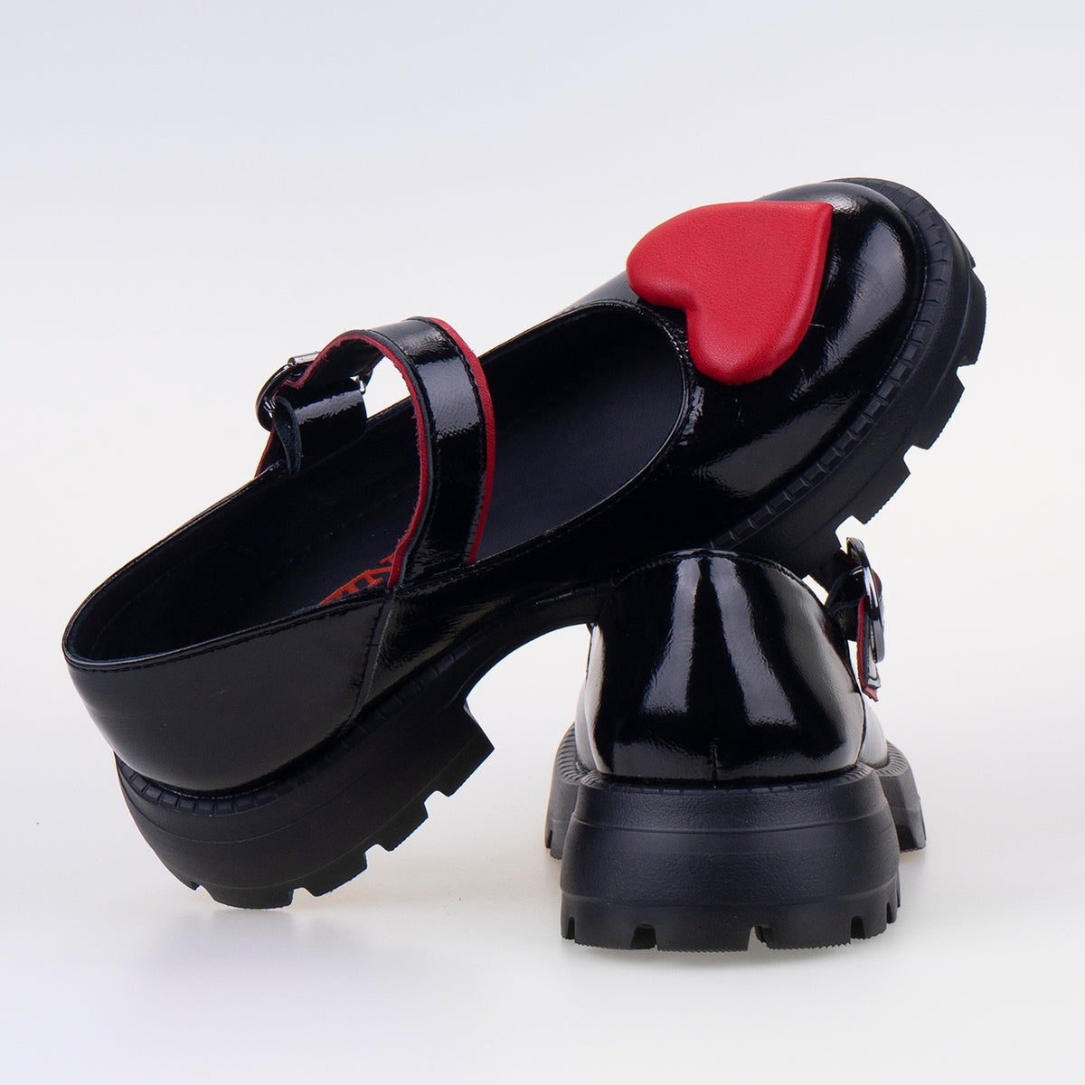 DESIGNER SHOES LOVE