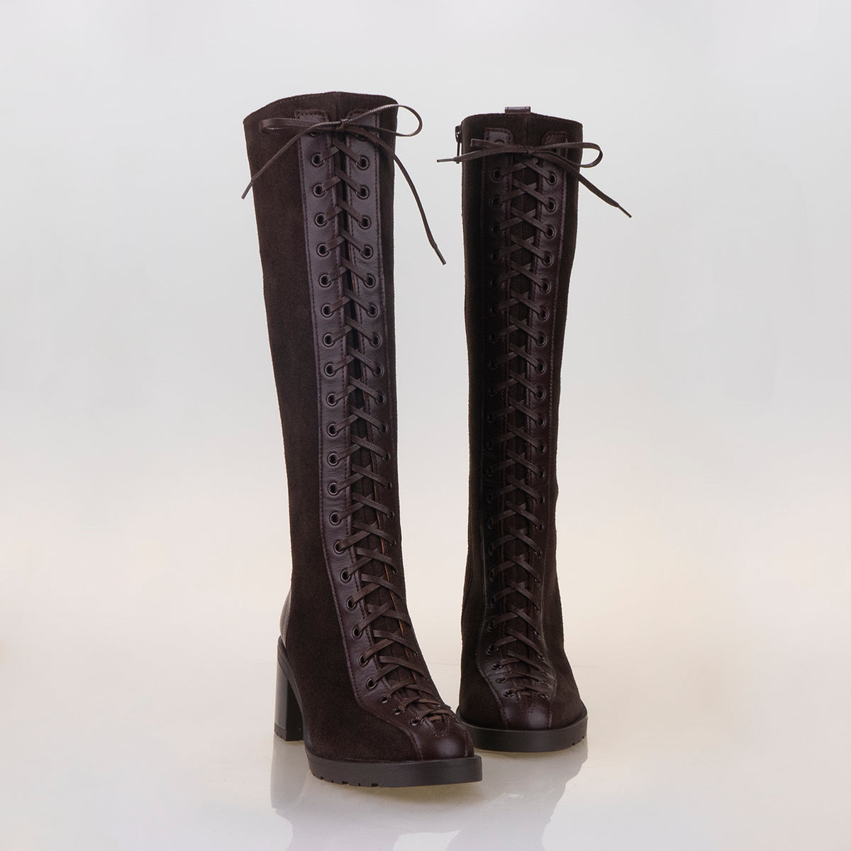 ДАМСКИ БОТУШИ JANNIE