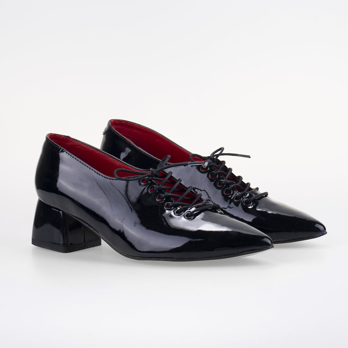 DESIGNER SHOES SCARLETT
