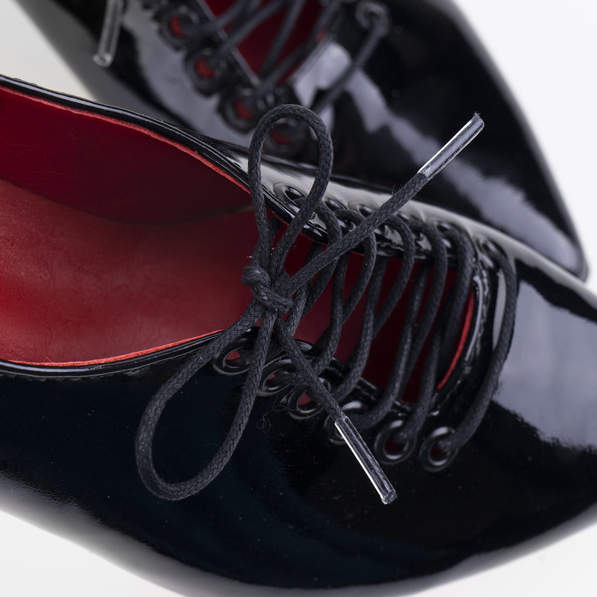 DESIGNER SHOES SCARLETT