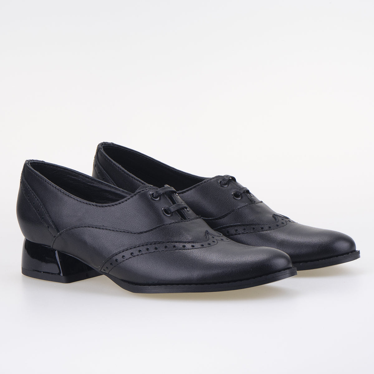 WOMEN'S SHOES LONDON B