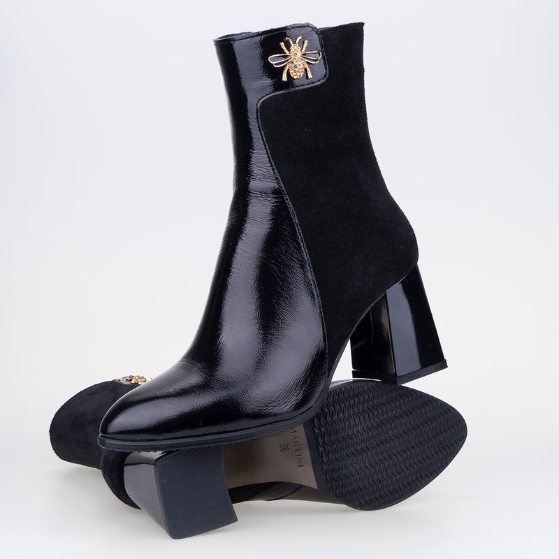 DESIGNER BOOTS BEE