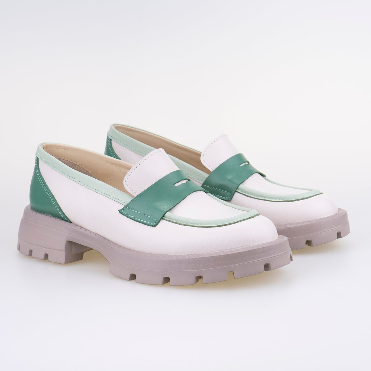 WOMEN'S SHOES BROOKLYN