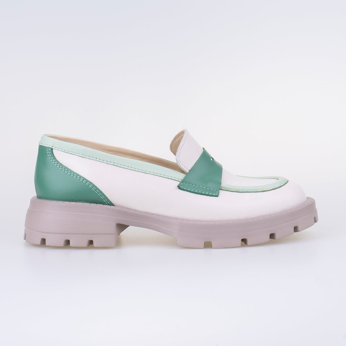 WOMEN'S SHOES BROOKLYN