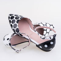 BALLET DANCERS RENIA